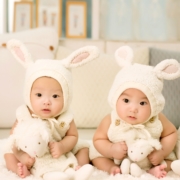 twin-babies-wearing-rabbit-ears